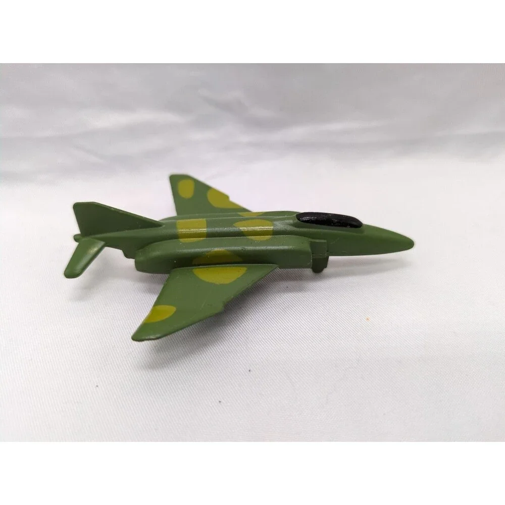 Green Camo Colored Diecast Fighter Plane 3